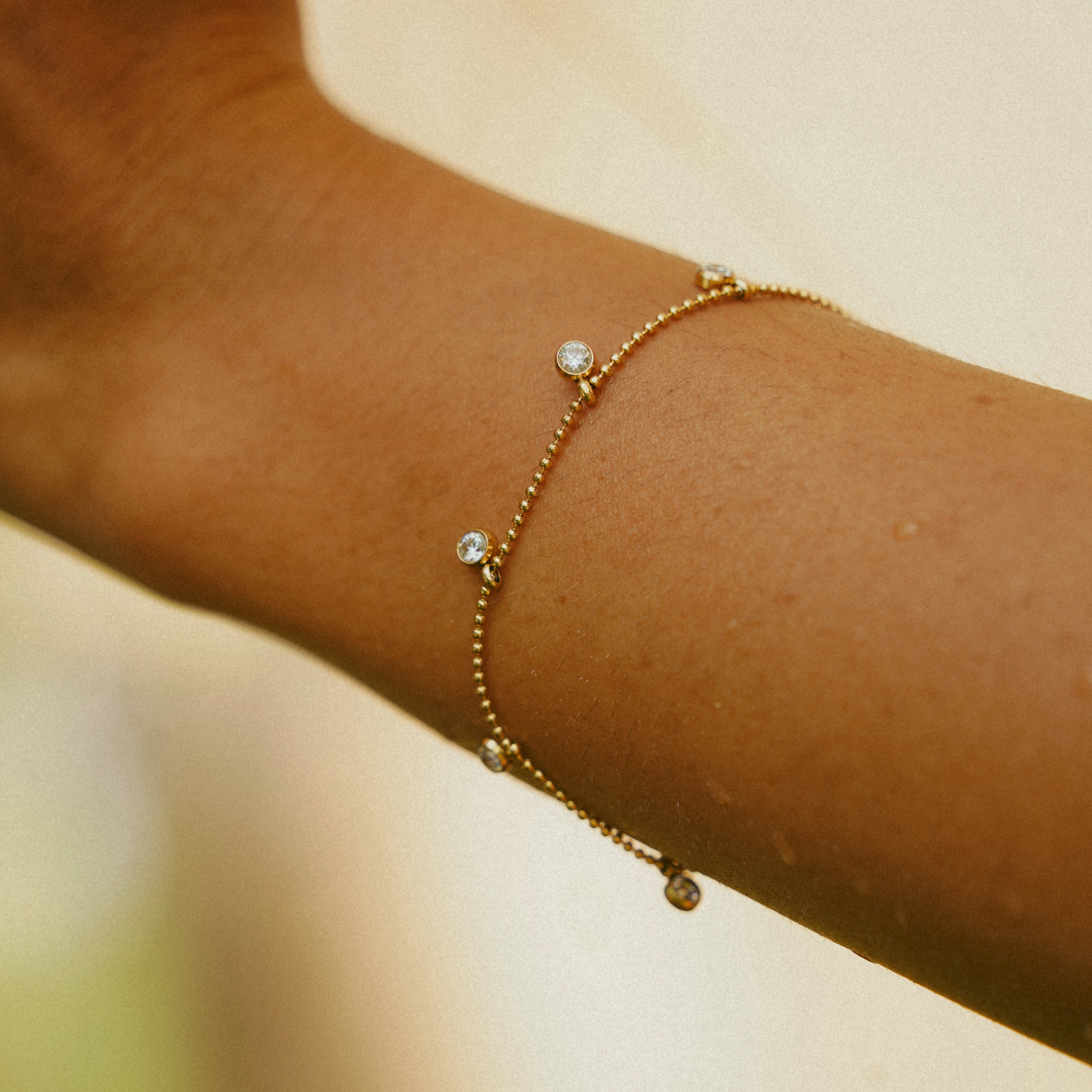 Dewdrop Stone Bracelet