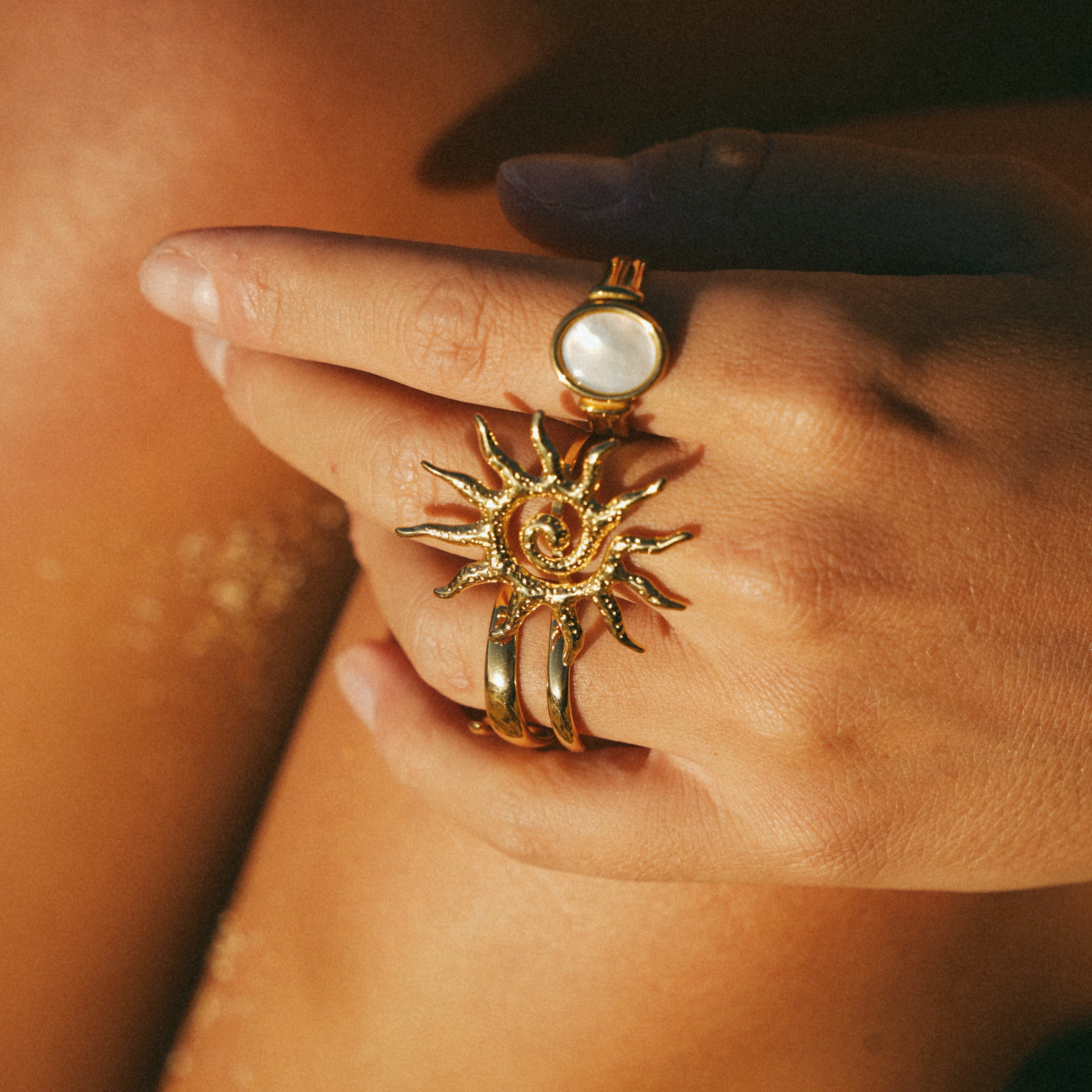 Sunspell Ring