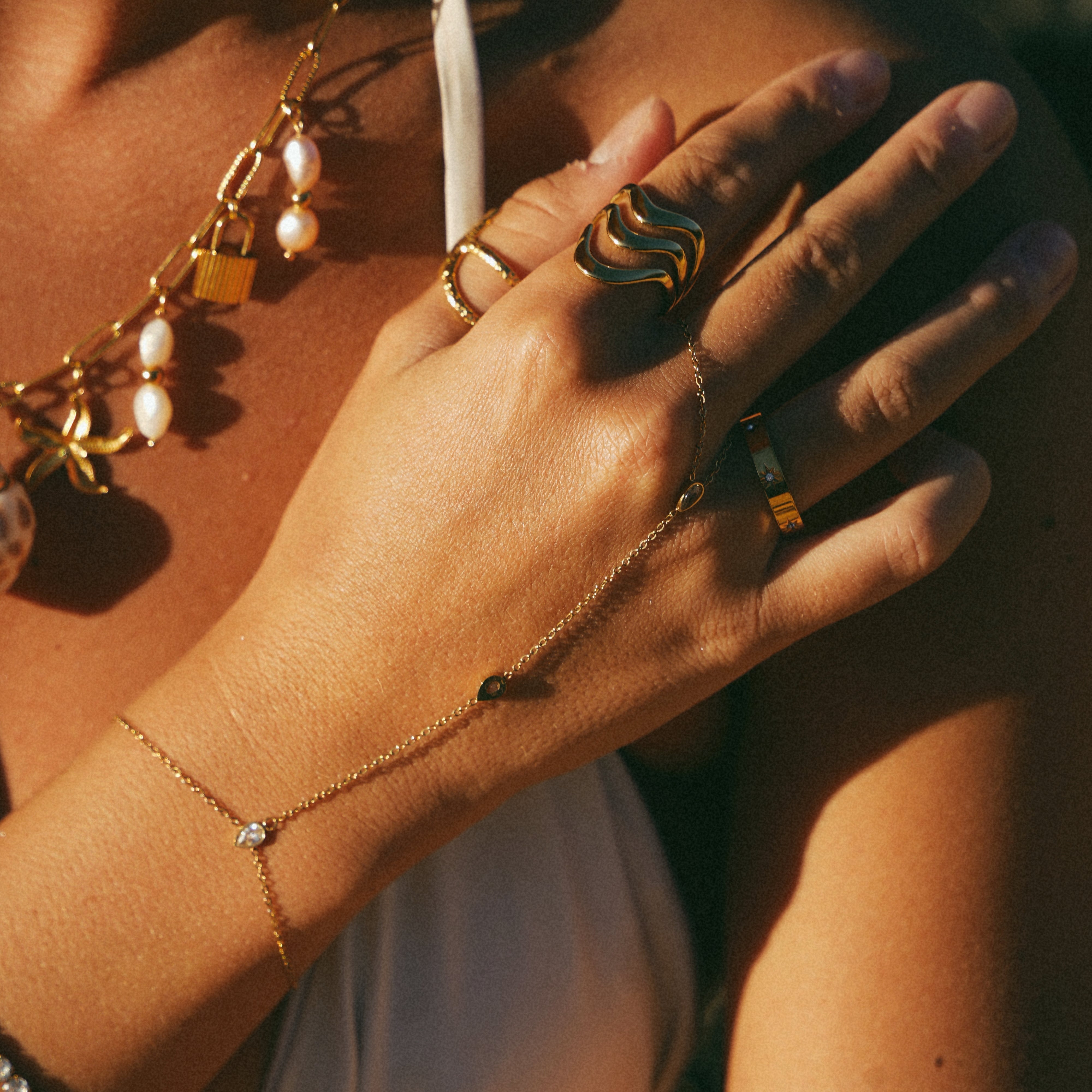 Ocean Mist Handchain